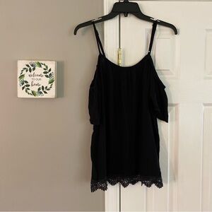 Xhilaration Cold Shoulder Black Flowy Crepe Top Lace Hem Medium Shirt Womens